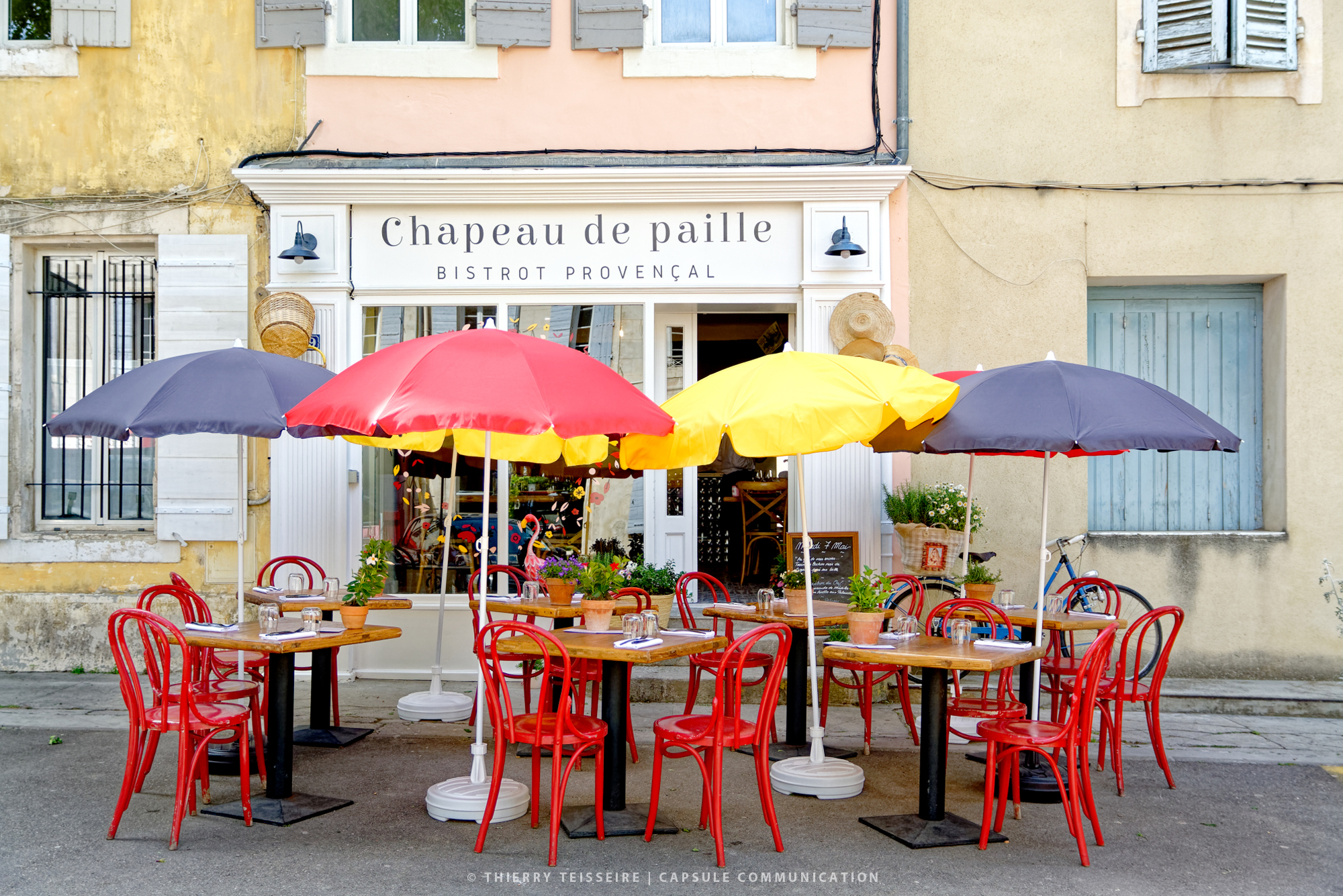 CHAPEAU DE PAILLE à SAINT REMY DE PROVENCE membre ...